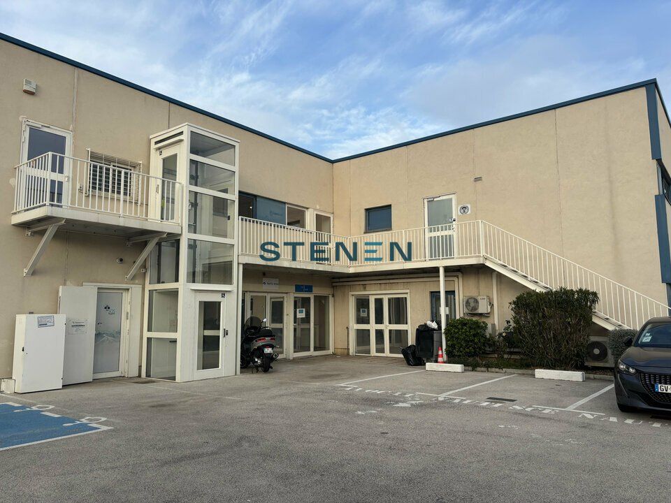 Location bureaux 105 m² non divisibles