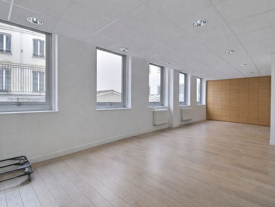 Vente bureaux 388 m² non divisibles