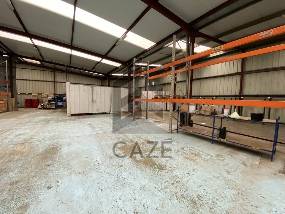 Activité/Entrepôt à vendre - 745 m²