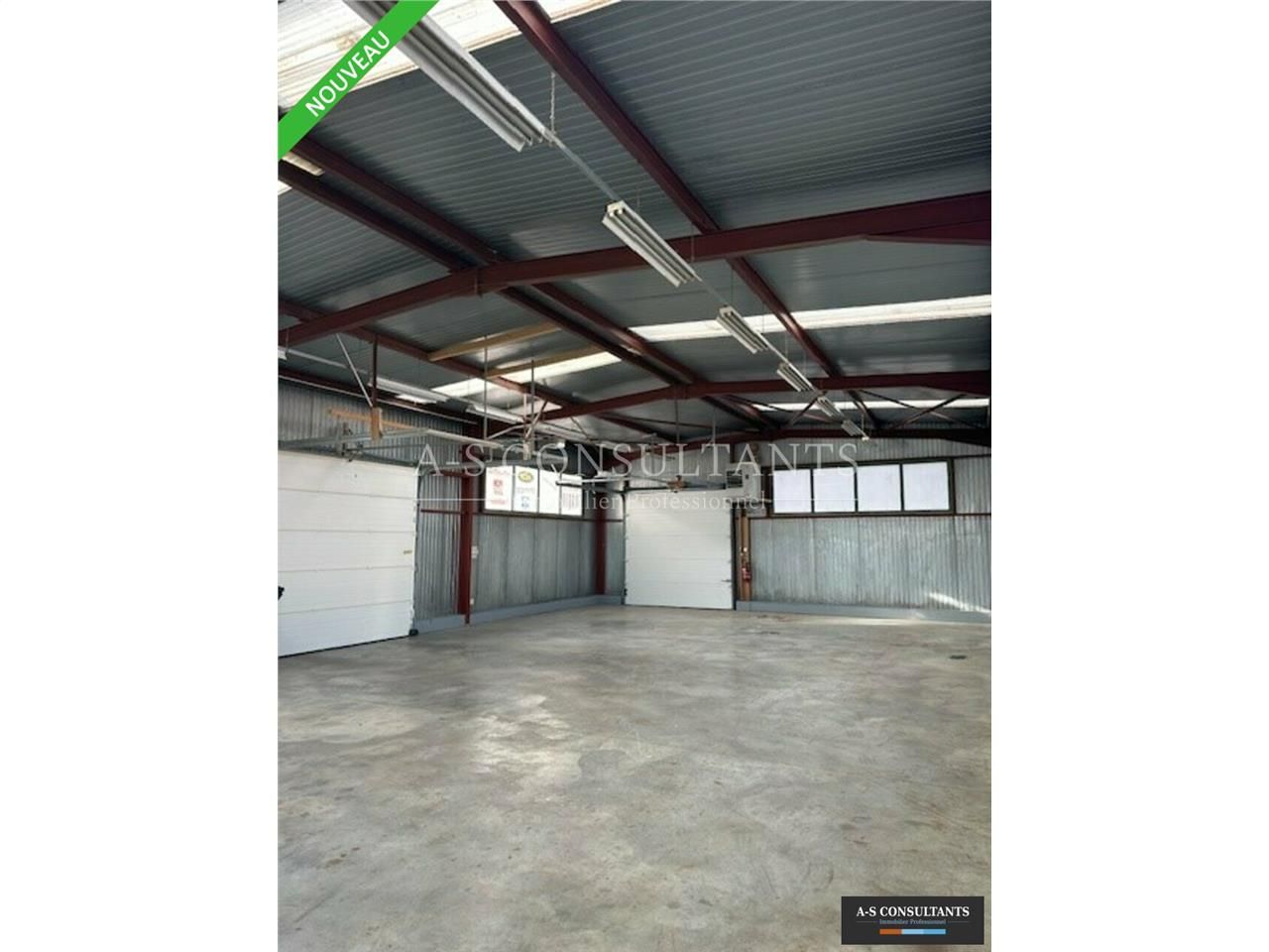 Location local d''activites 265 m² non divisibles