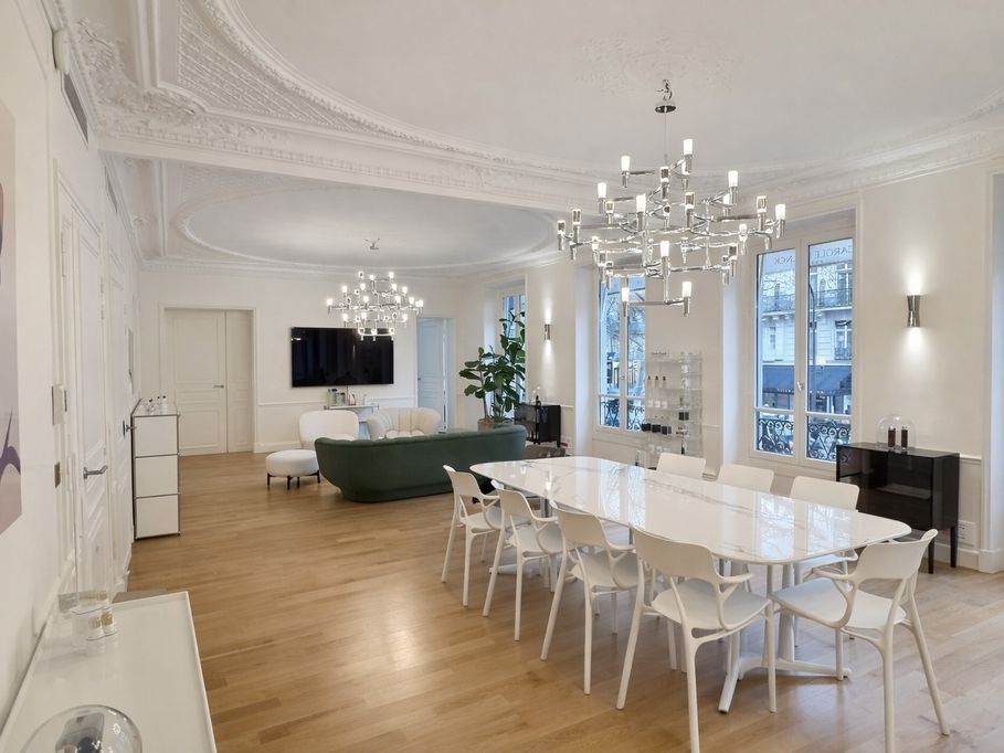 Location bureaux 238 m² non divisibles