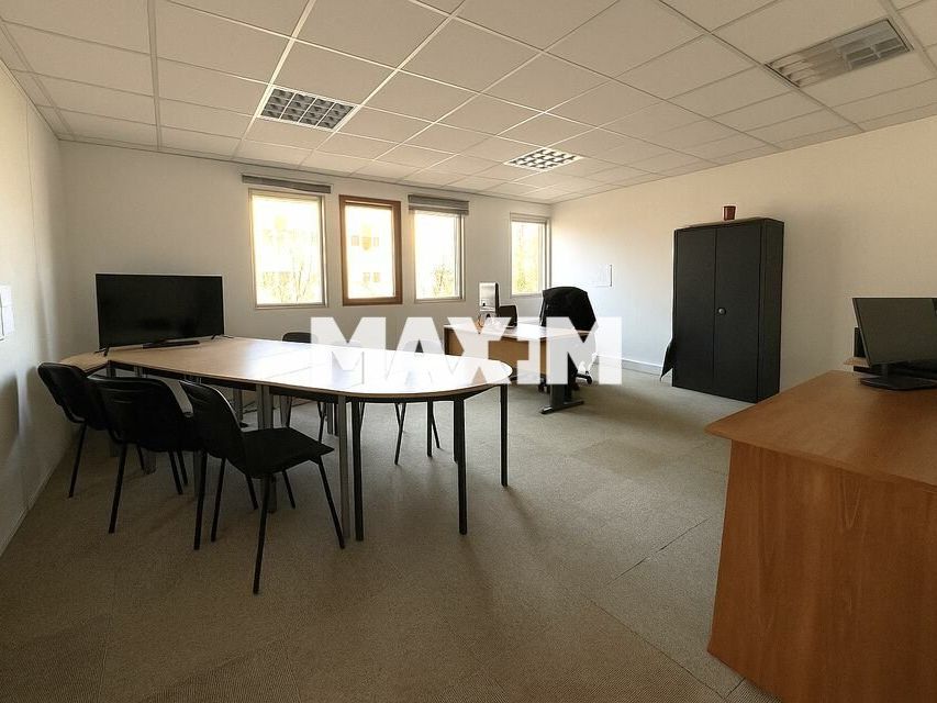 Location bureaux 250 m² non divisibles