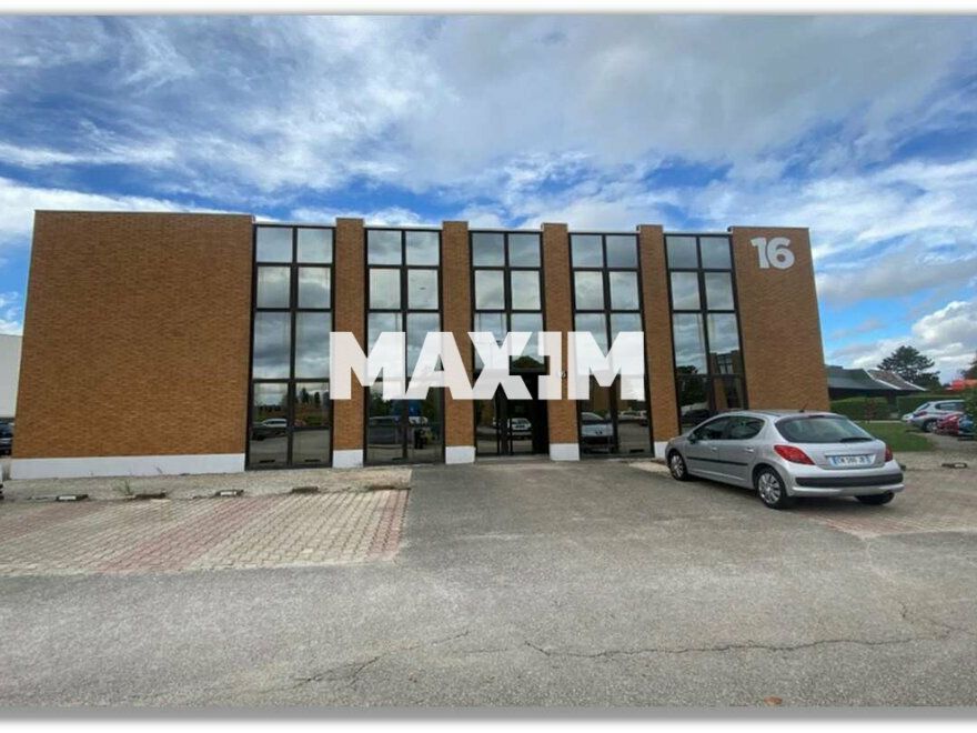 Location bureaux 74 m² non divisibles