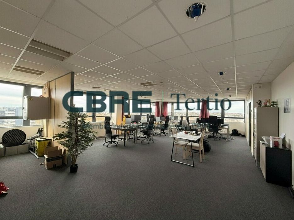 Location bureaux 130 m² non divisibles