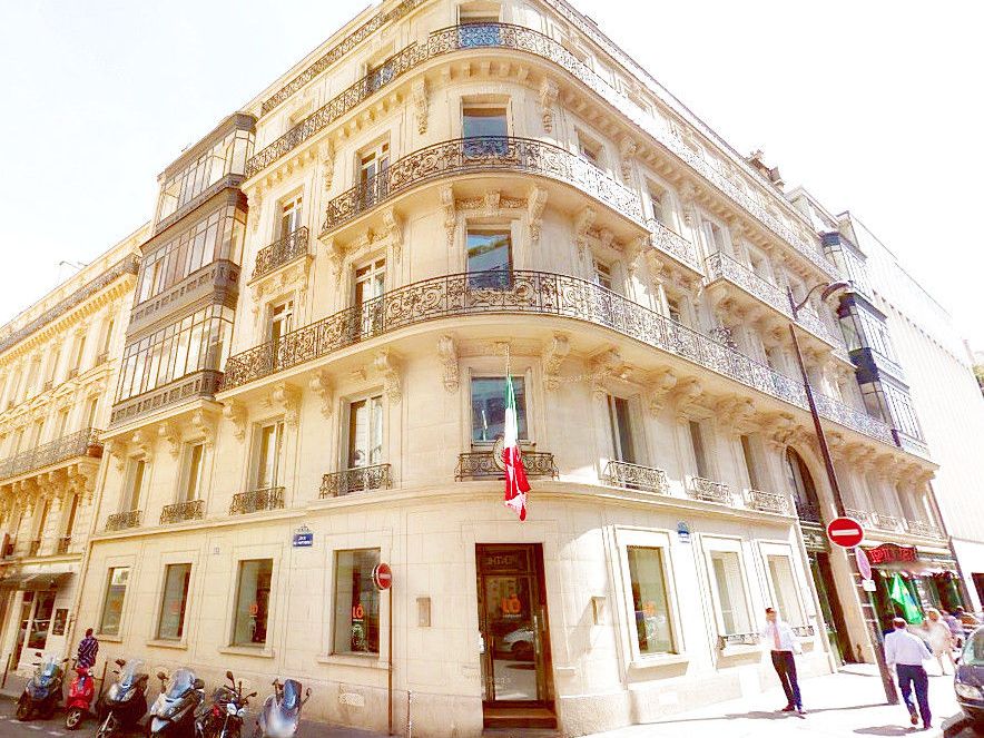 Location bureaux 690.00 m² à paris