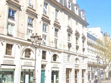 Location bureaux 136.00 m² à paris