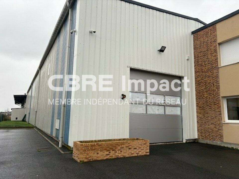 Location bureaux 817 m² non divisibles