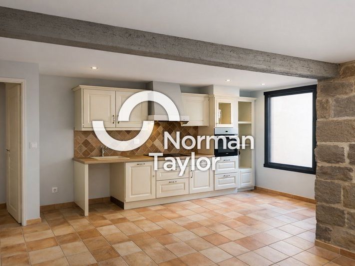 À vendre - Maison rénovée - Centre ville