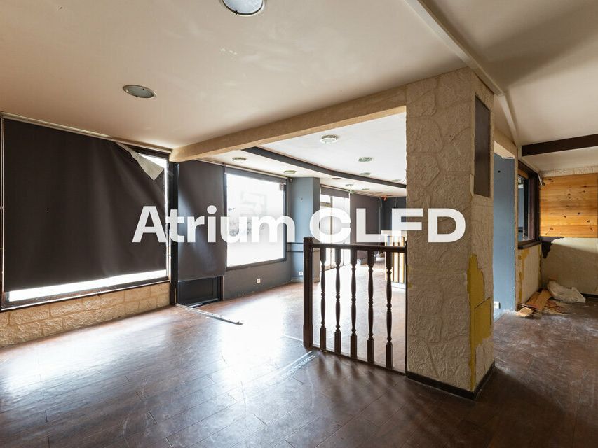 RARE À LOUER - LOCAL COMMERCIAL 135 M² - CLERMONT-FERRAND CENTRE-VILLE