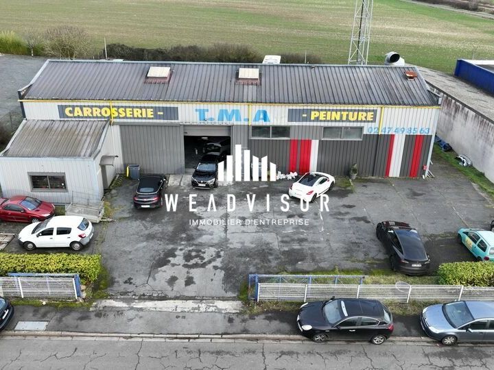 Vente local d''activites 375 m² non divisibles