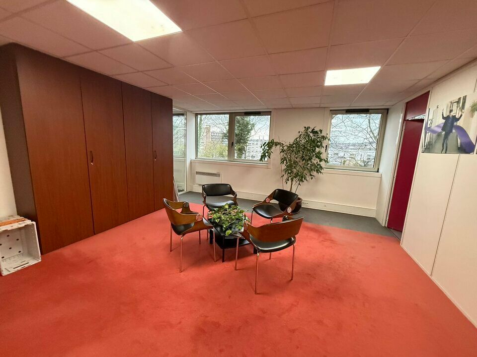 A LOUER / BUREAUX / ROUEN