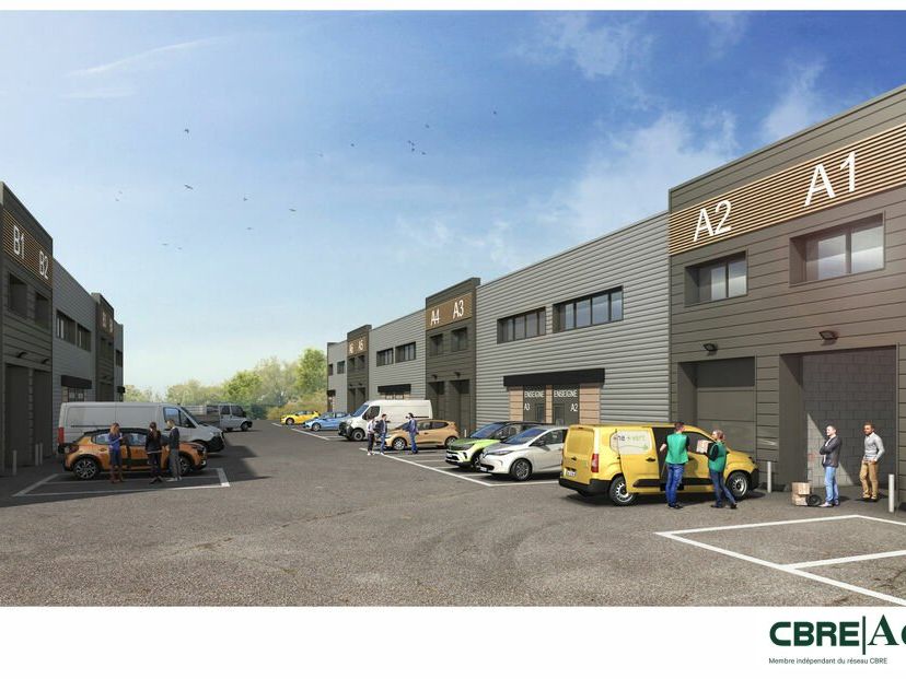 Vente local d''activites 2091 m² divisibles à partir de 320 m²