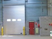 Location local d''activites 816 m² non divisibles