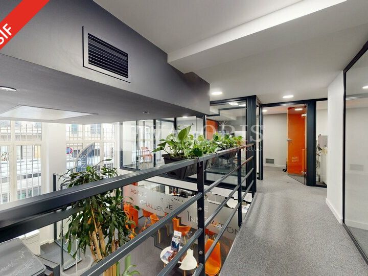 338.6 m² pour ce bureaux en location à Lyon 1er