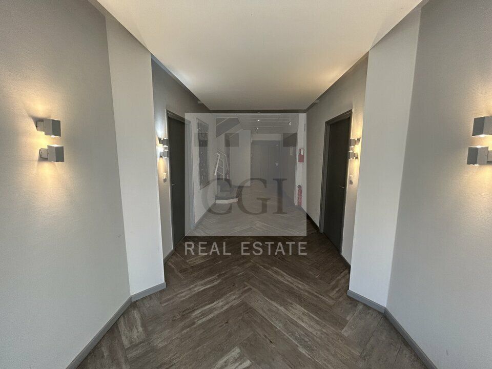 À LOUER – BUREAUX RÉNOVÉS DE 110 m² – GERLAND / LYON 7ᵉ – CONFORT & ACCESSIBILITÉ