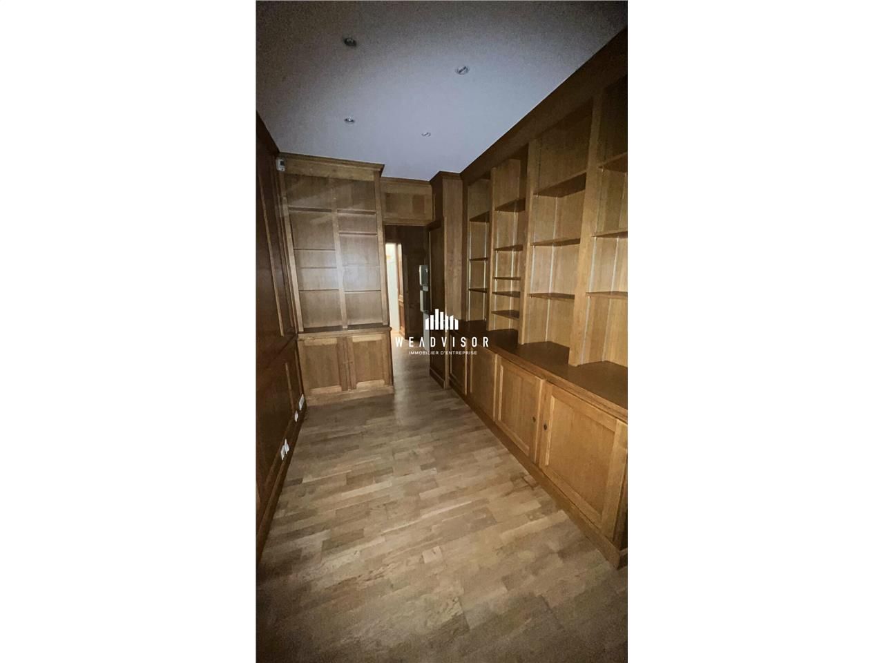 Local commercial à louer – Centre-ville de Tours