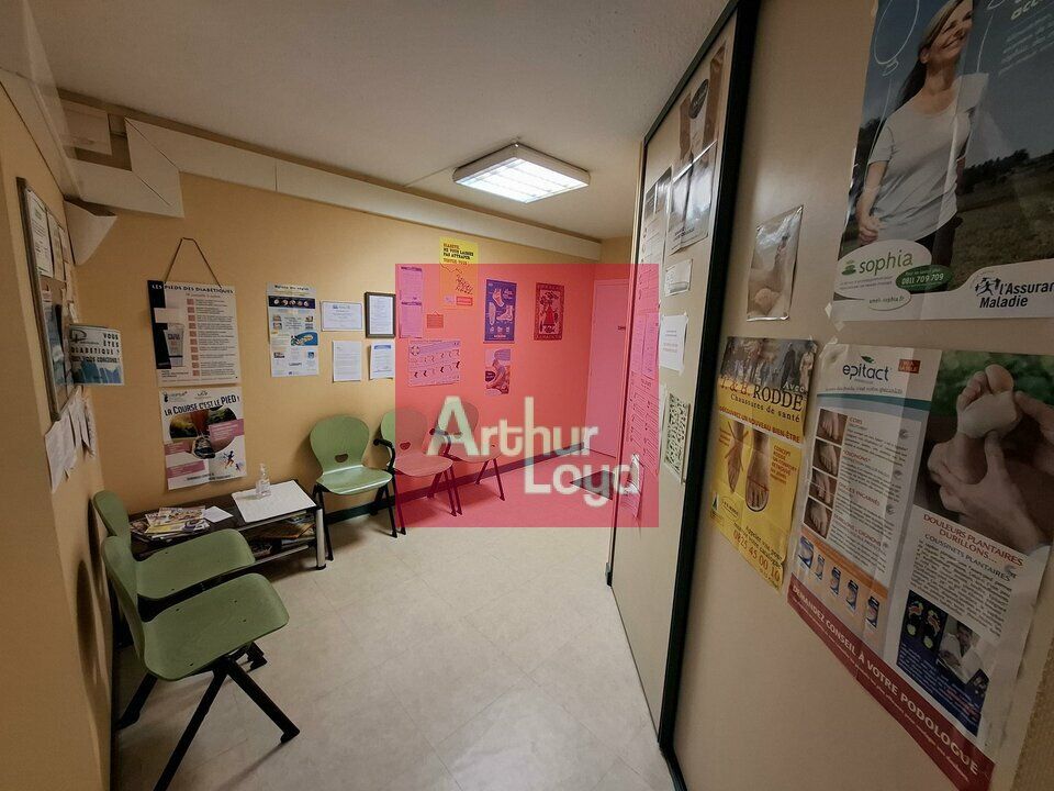 CHAMALIERES LOCAL PROFESSIONNEL 43 M² A VENDRE