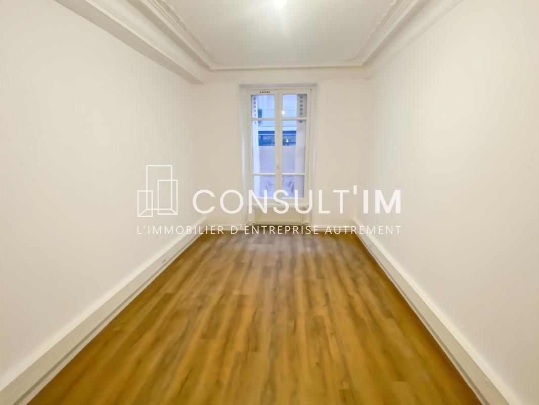 Location bureaux 63 m² non divisibles