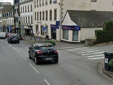 Location local commercial 80 m² non divisibles