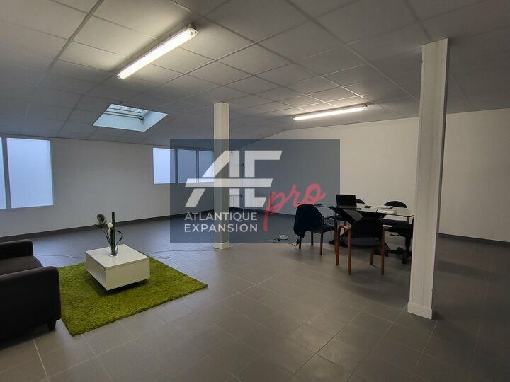 Vente local 307 m² divisibles à partir de 217 m²