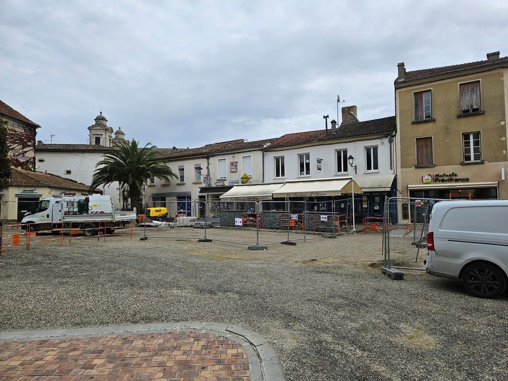 LOCATION LOCAL COMMERCIAL NERAC