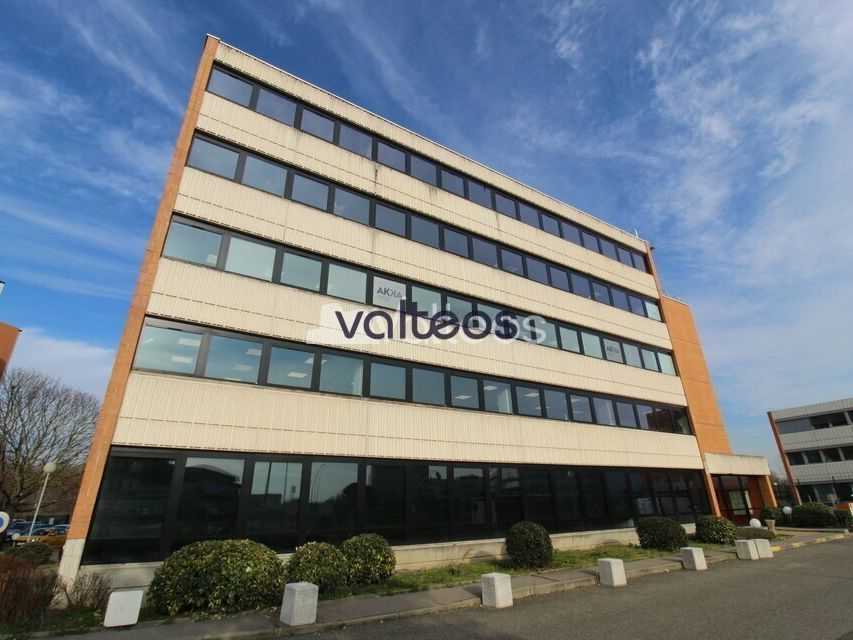 Location bureaux 328 m² non divisibles