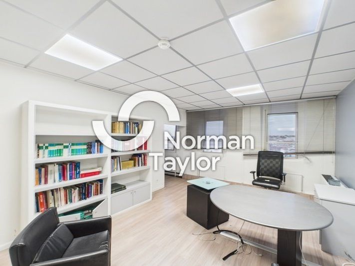 Vente bureaux 340 m² non divisibles