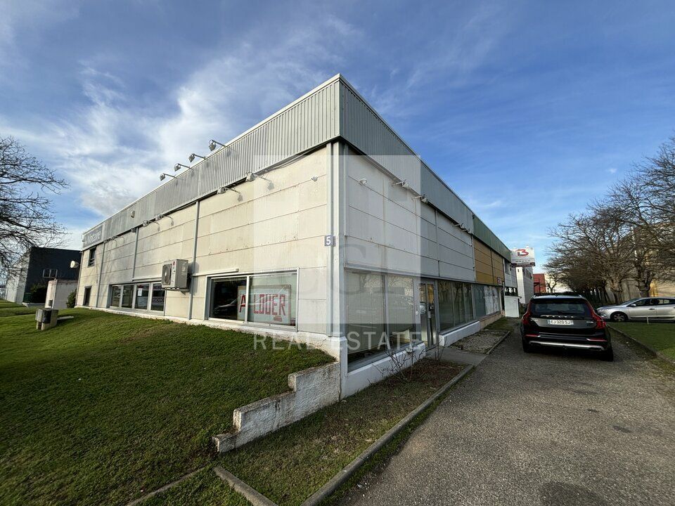 À LOUER – LOCAL COMMERCIAL AVEC BUREAUX – CORBAS / SECTEUR MARCHÉ DE LA GARE