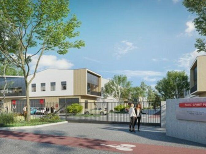 Vente local d''activites 15782 m² divisibles à partir de 467 m²