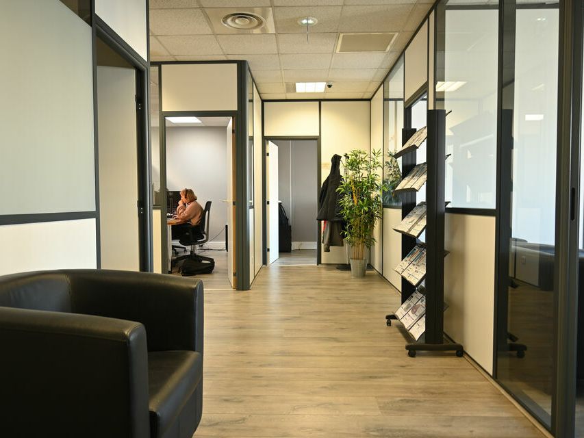 Vente bureaux 322.5 m² non divisibles