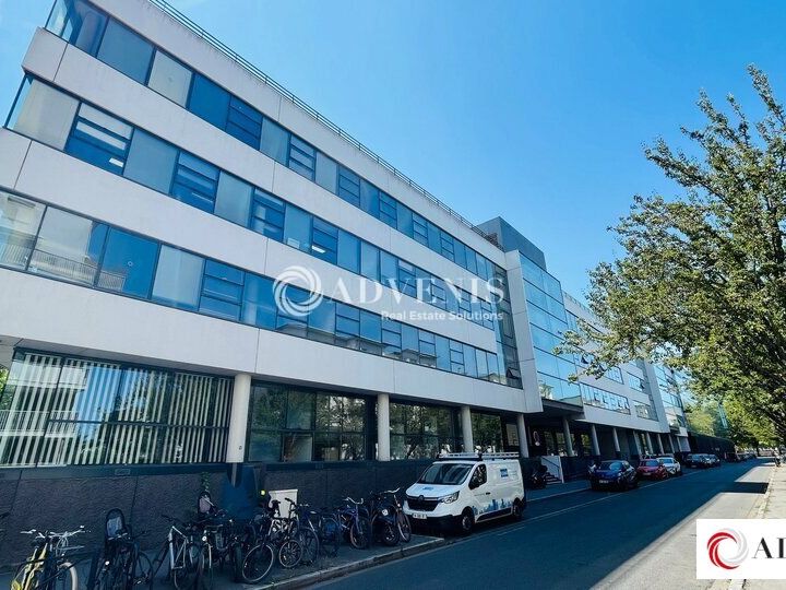 Location bureaux 594.5 m² divisibles à partir de 222.8 m²