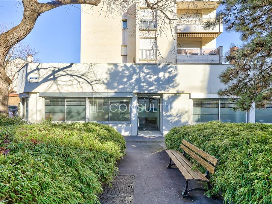 Vente bureaux 370 m² non divisibles