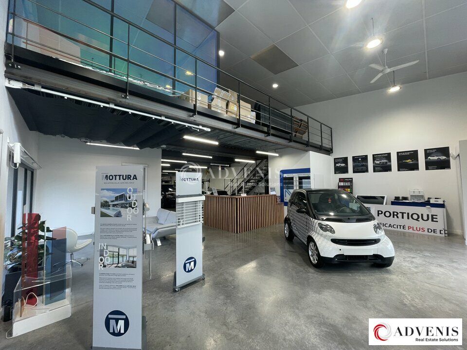 Location local d''activites 450 m² non divisibles