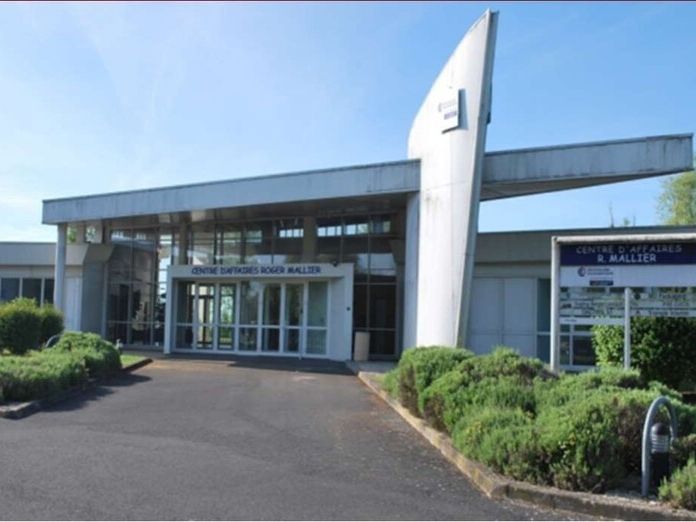Vente bureaux 1111 m² à Vatry
