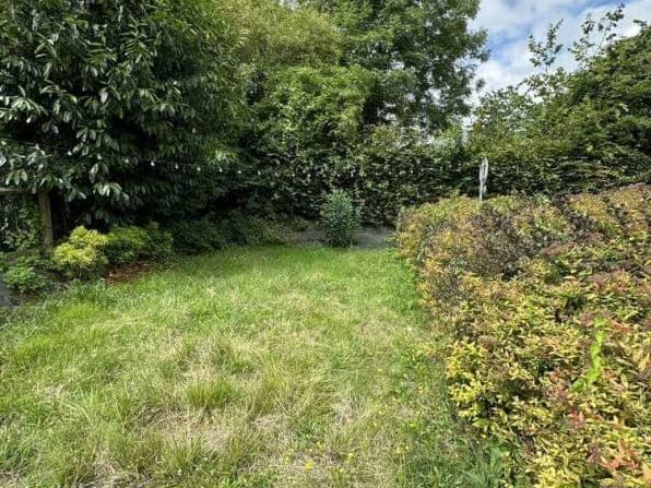 Location local commercial 175 m² non divisibles