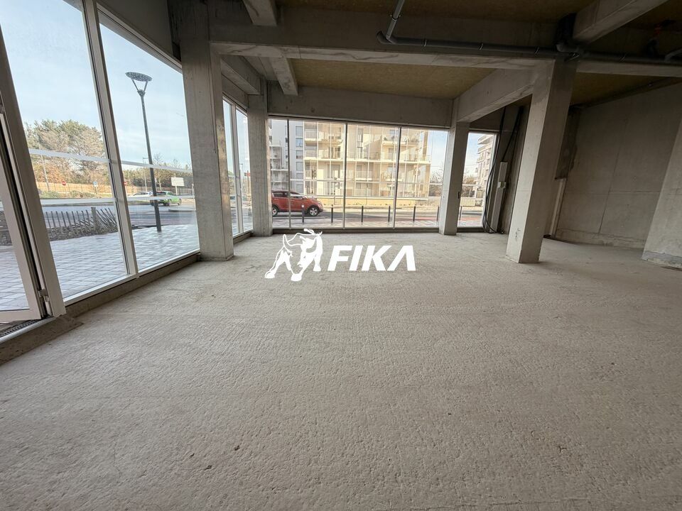 A VENDRE LOCAL COMMERCIAL 110 m² - (31400) TOULOUSE