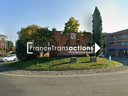 Location local commercial 65 m² non divisibles