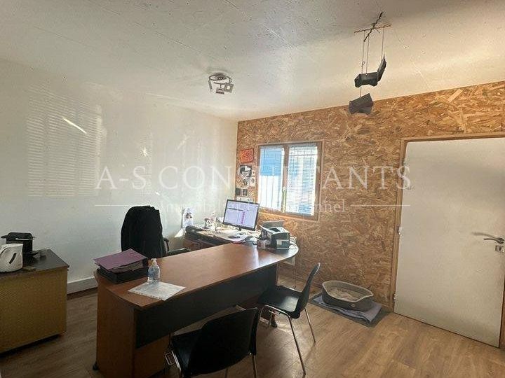 Location activité/entrepôt - 1200 m²