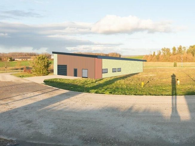 Vente local d''activites 297 m² non divisibles