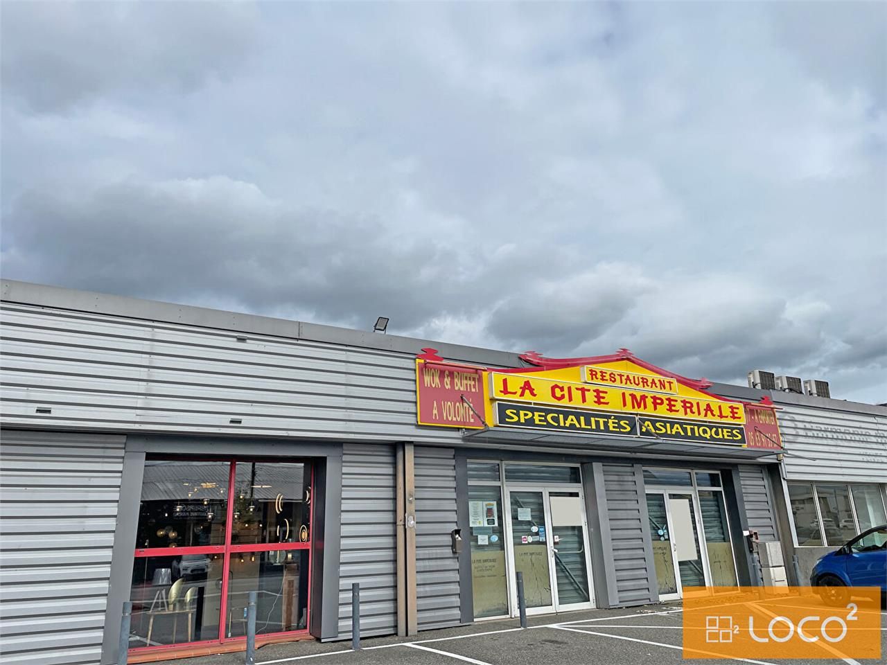 Location local commercial 600.00 m² à MONTAUBAN