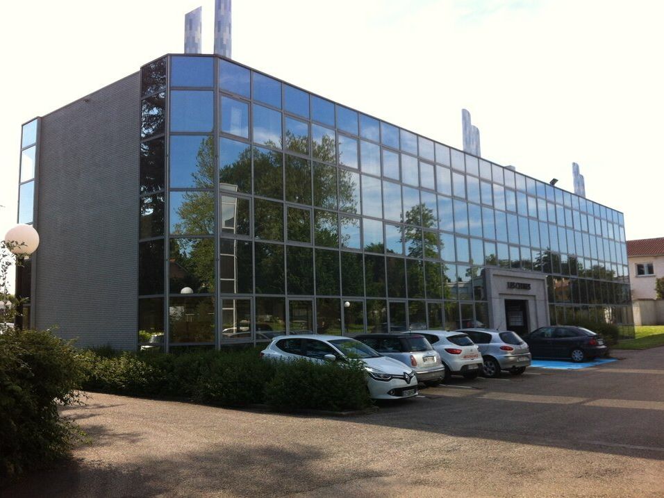 Location bureaux 210 m² non divisibles