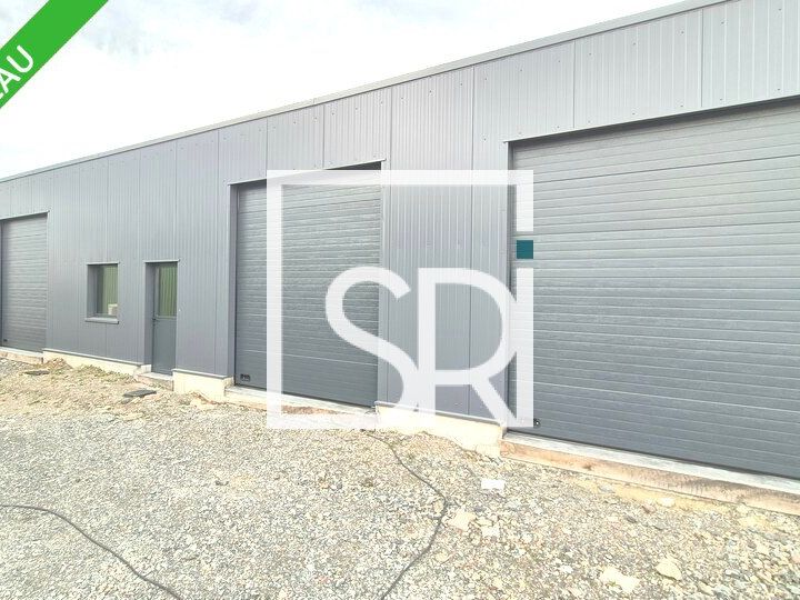 Location entrepot 125 m² non divisibles