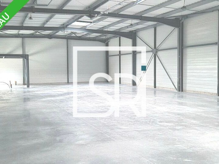 Location entrepot 500 m² non divisibles