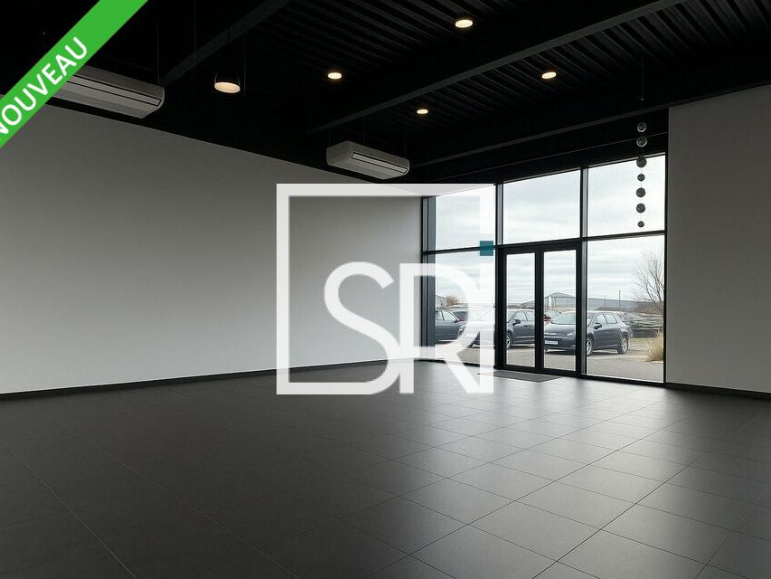 Location local commercial - 695 m²