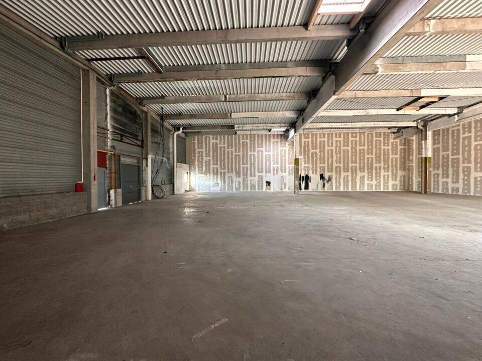 638.57 m² pour ce local commercial en location à Lampertheim