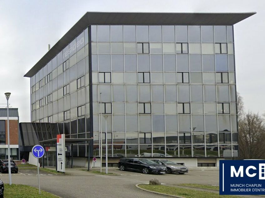 Location bureaux 1933 m² non divisibles