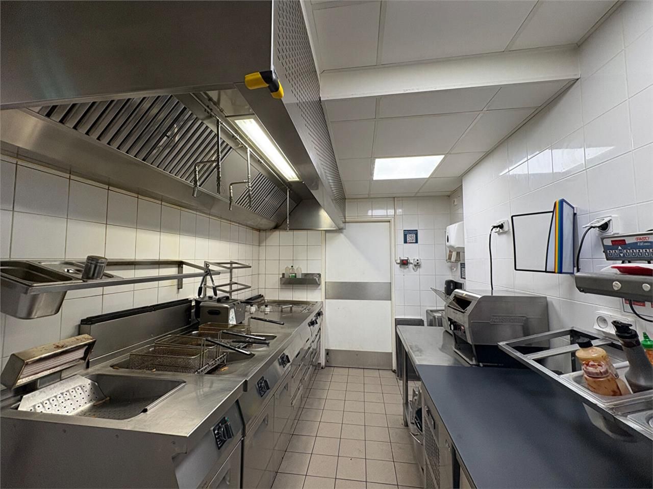 Vente fonds de commerce 205.00 m² à LE HAVRE