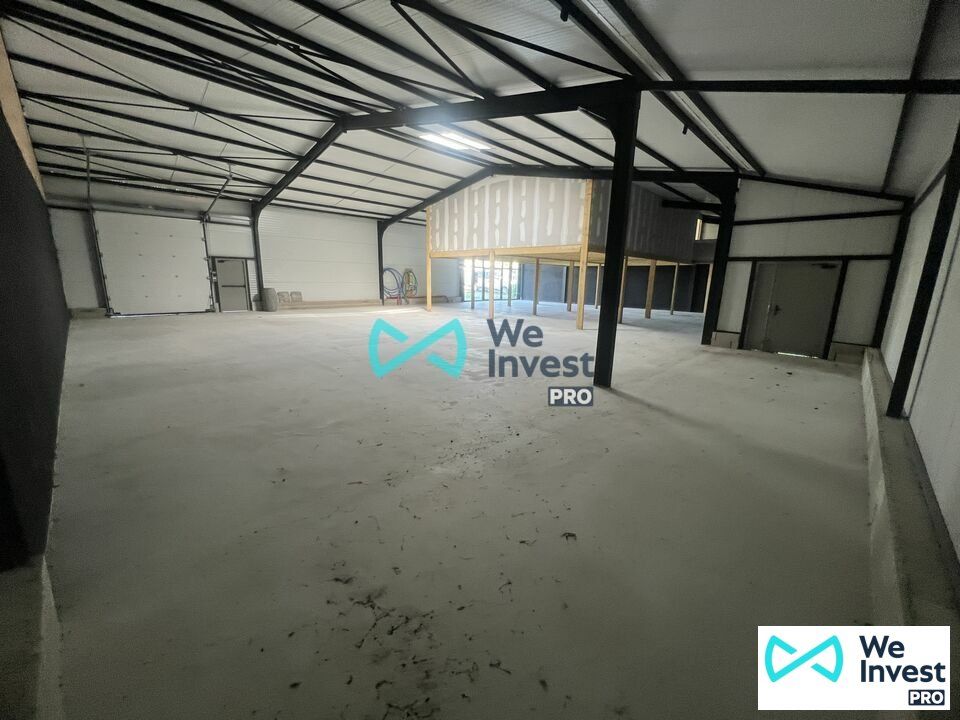 Location local commercial 420 m² non divisibles