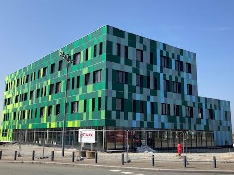 Location bureaux 780 m² divisibles à partir de 77 m²