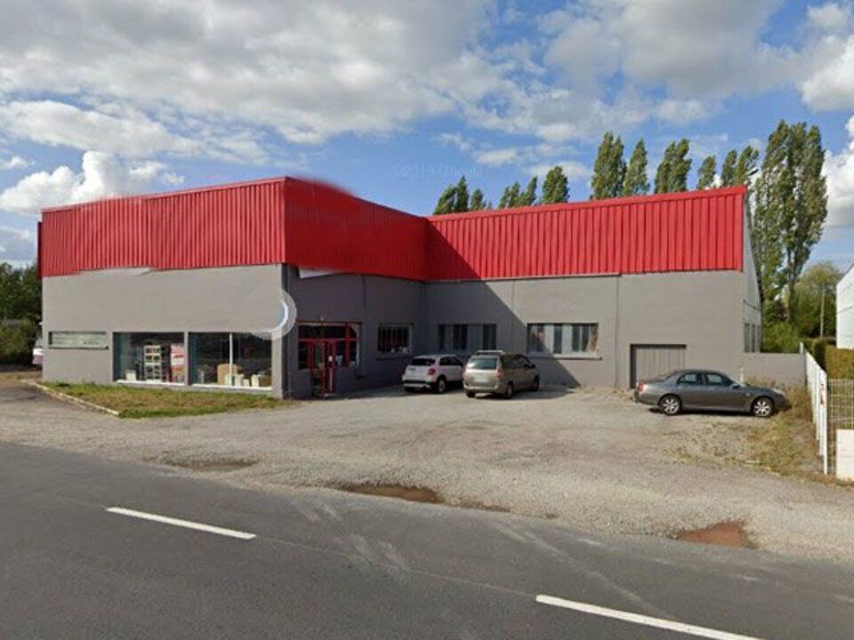 Vente local d''activites 2489 m² non divisibles